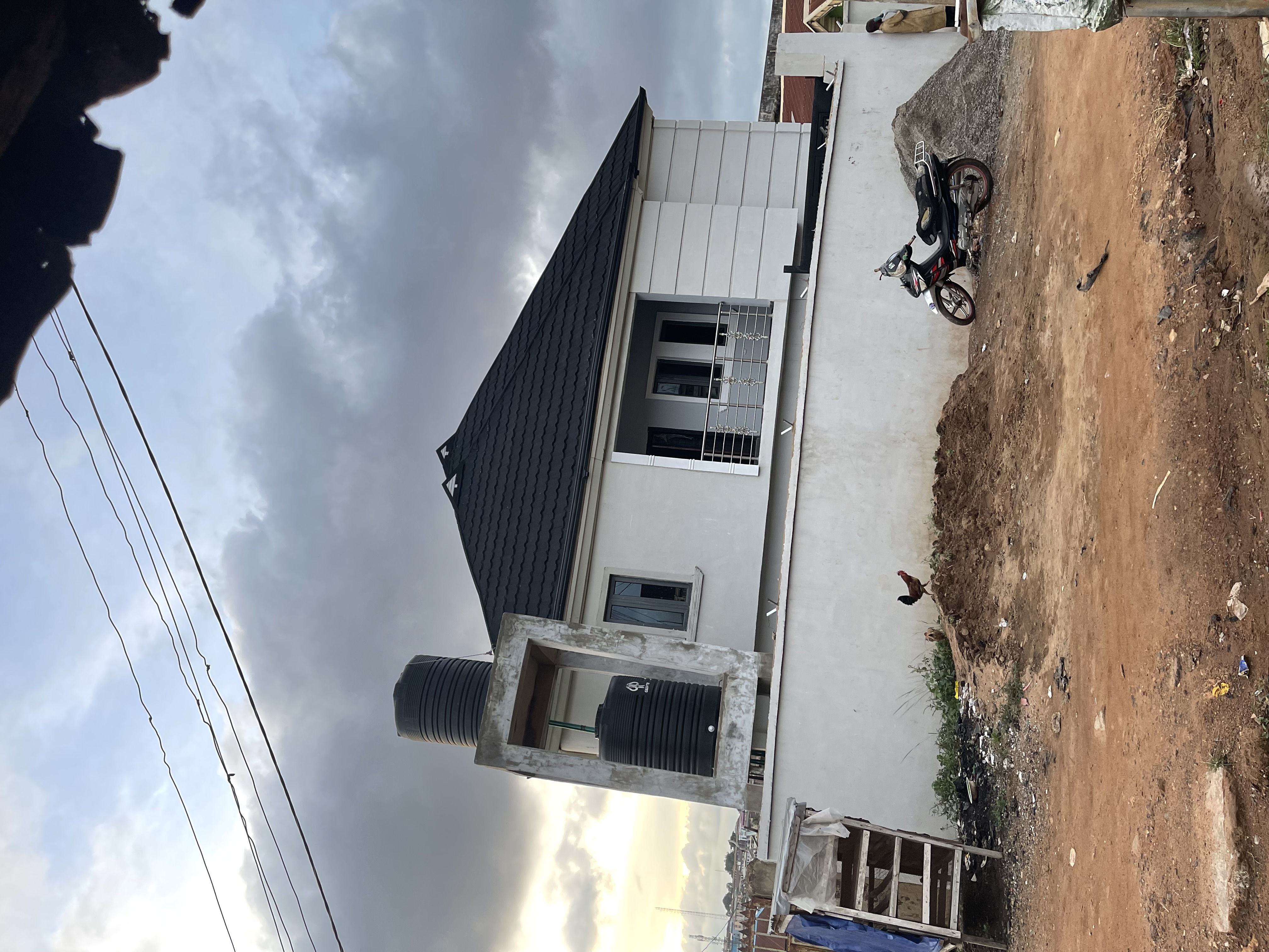 Newly built 3bedroom flats now available 