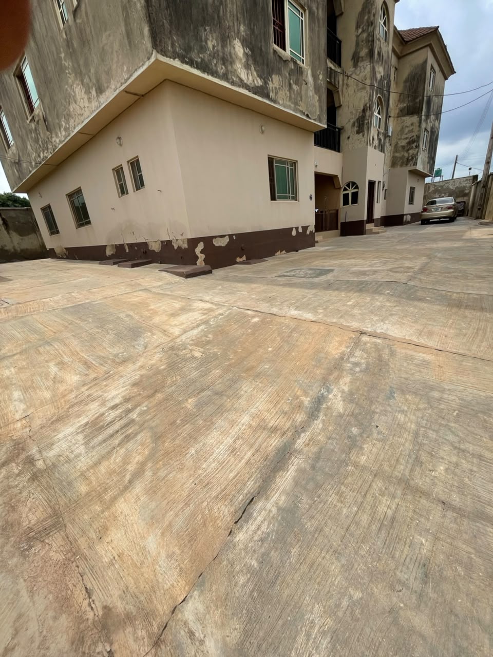 To let  ```Newly built 3bedroom flats now available at Alarere old Ife road Ibadan 