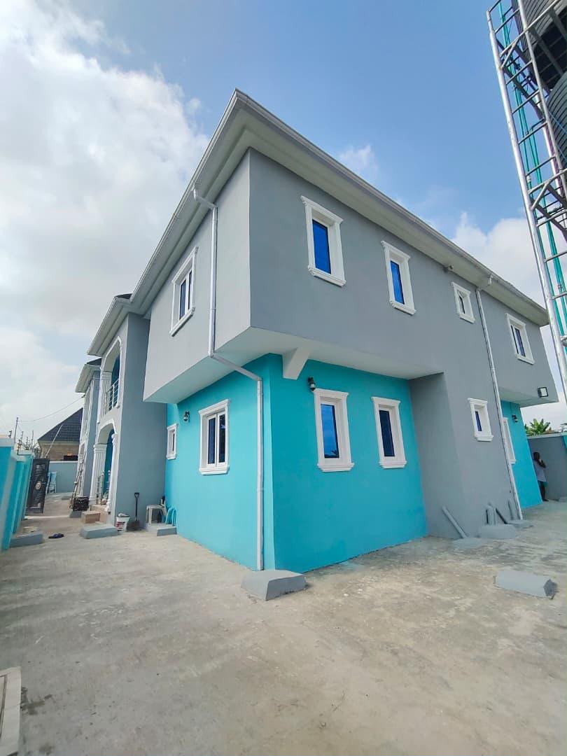 TO LET  DIRECT  🏠🏠🏠  2BEDROOM FLATS  Beautifully built and tastefully finished 2bedroom flats with sophisticated amenities, available for immediate rent FACILITIES: •  ✅ Well tiled throughout ✅POP ceiling ✅Water heater ✅Spacious wardrobes ✅Kitchen cabi